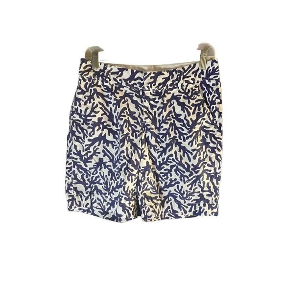 Lilly Pulitzer the chippin shorts blue white, coral shorts, size 2 - Picture 2 of 5
